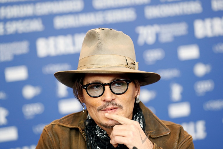 Johnny Depp to Play BIG Role in New 'Batman' Trilogy? | Enstarz