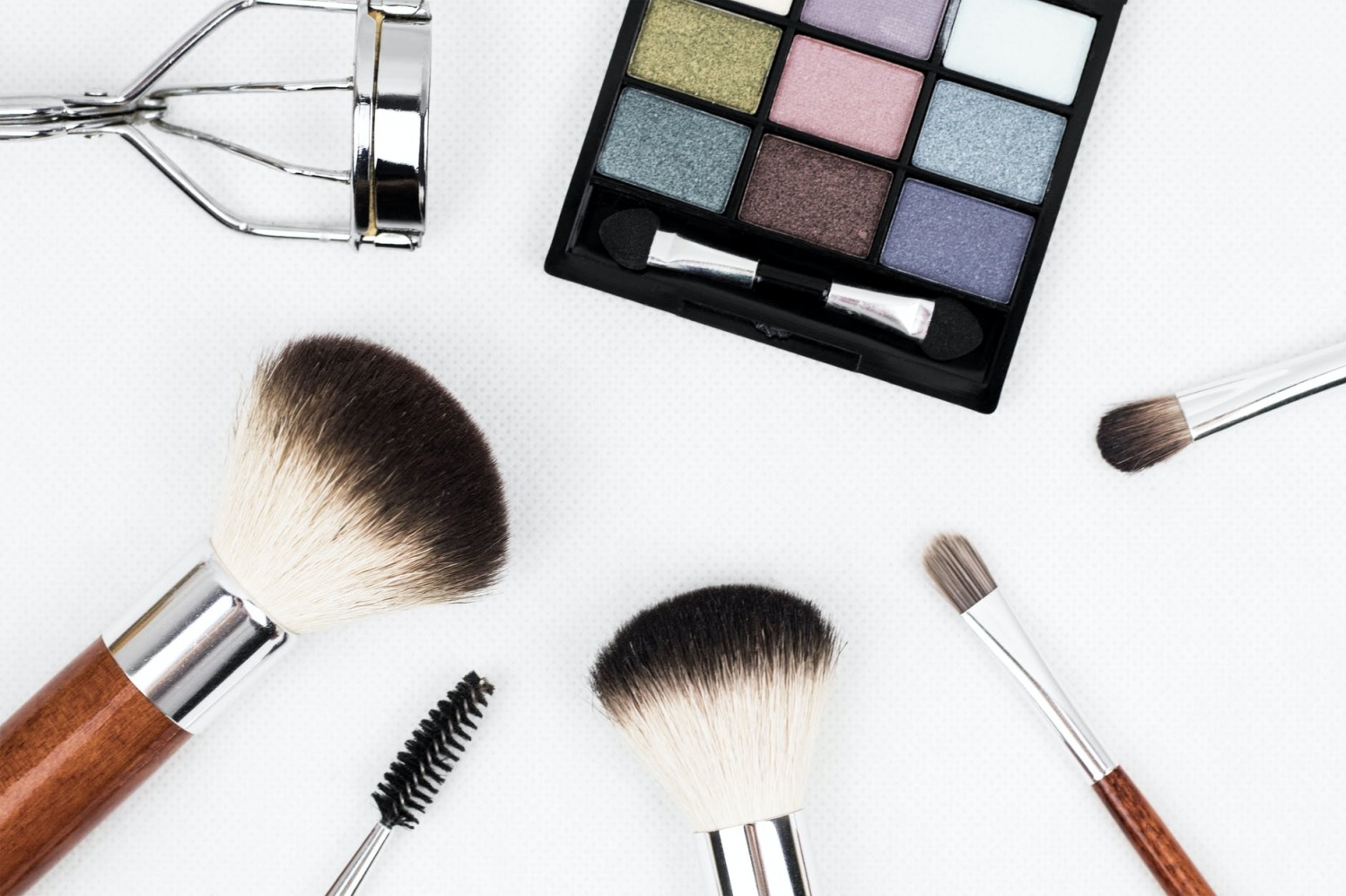 3 Makeup Tools You Didn’t Know You Need