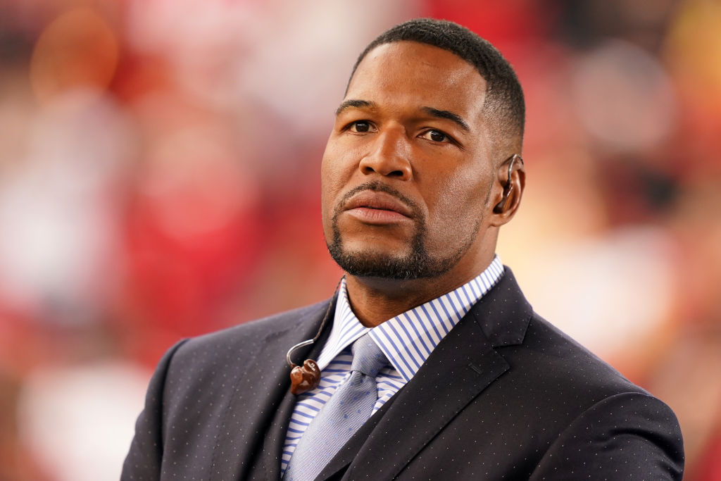 Michael Strahan positive for COVID-19