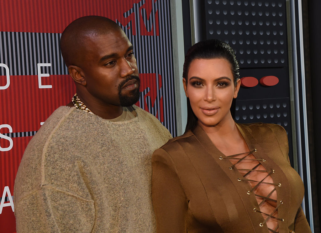 Kim Kardashian Kanye West Divorce All The Problems That Led To Kimyes High Profile Split Enstarz 