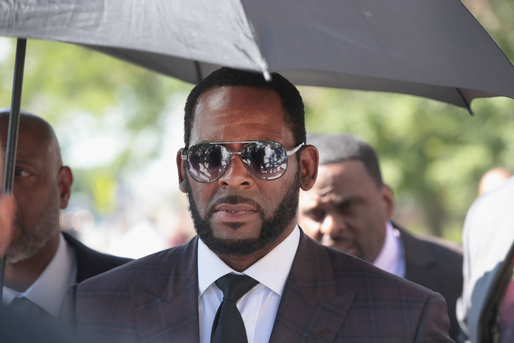 R Kelly Is Out Tweet Gathers Fans and Anti-Fans, Proved Still In Jail After Several Serious Charges