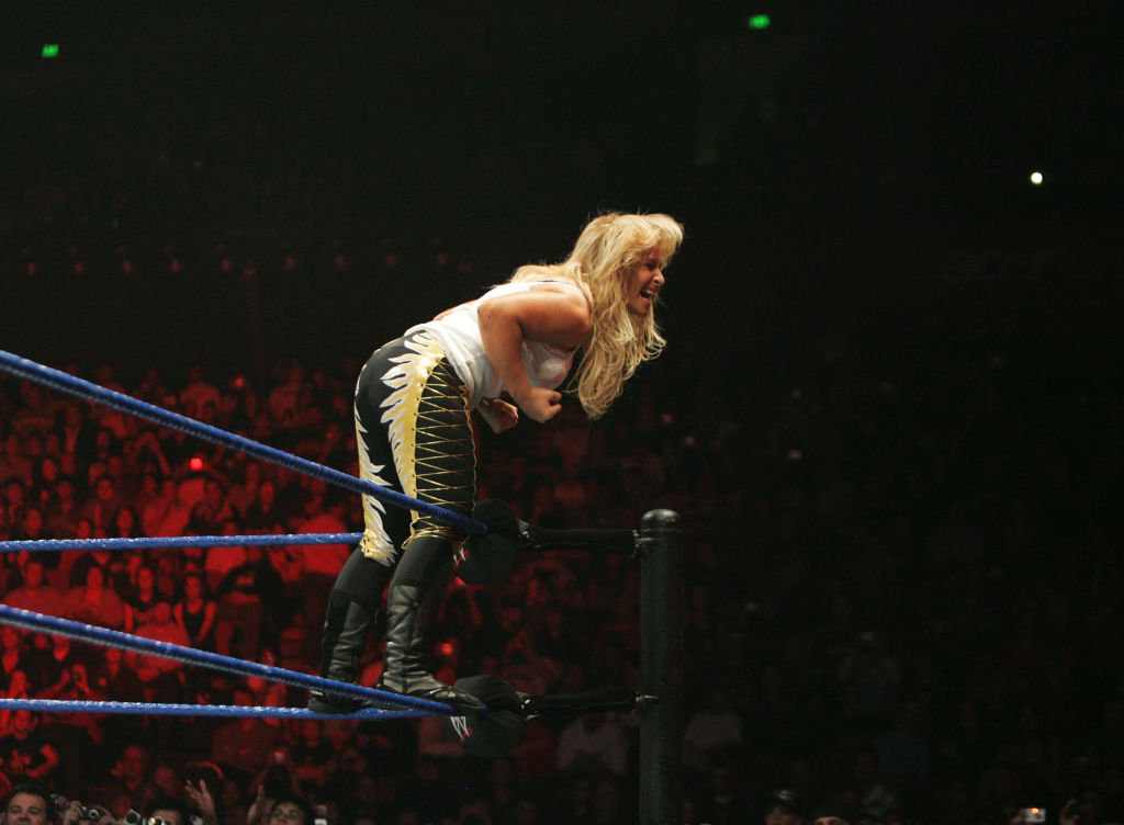 Natalya Neidhart Updates Fans Regarding Her Shocking Injury, Will WWE Take Away Her Title? 