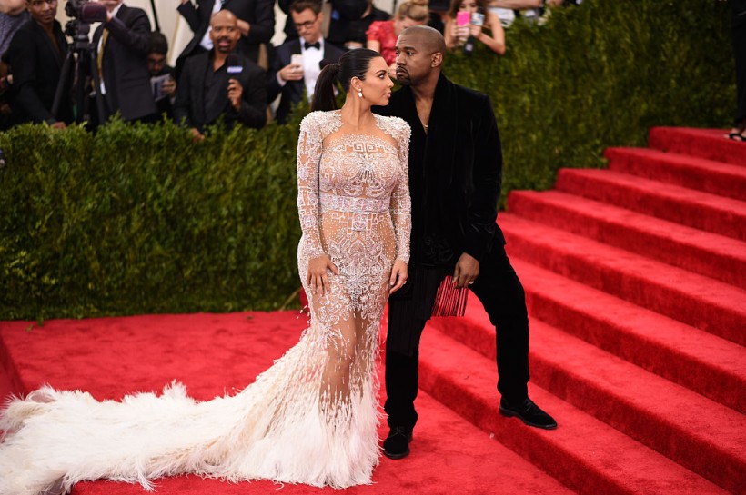 Kim Kardashian ‘Weak’ To Go Through $1 Billion Divorce With Ex-Husband Kanye West? [REPORT]
