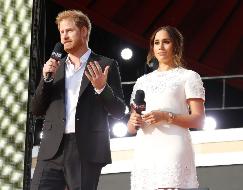 Meghan Markle, Prince Harry Got Something VERY Wrong About COVID-19 Vaccine, Experts Say