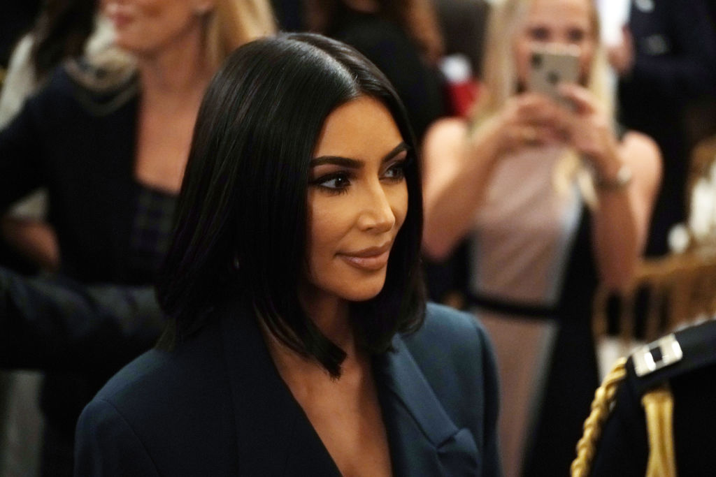 Kim Kardashian To Debut In A Pop Group? Unreleased Footage After 'SNL' Appearance Revealed