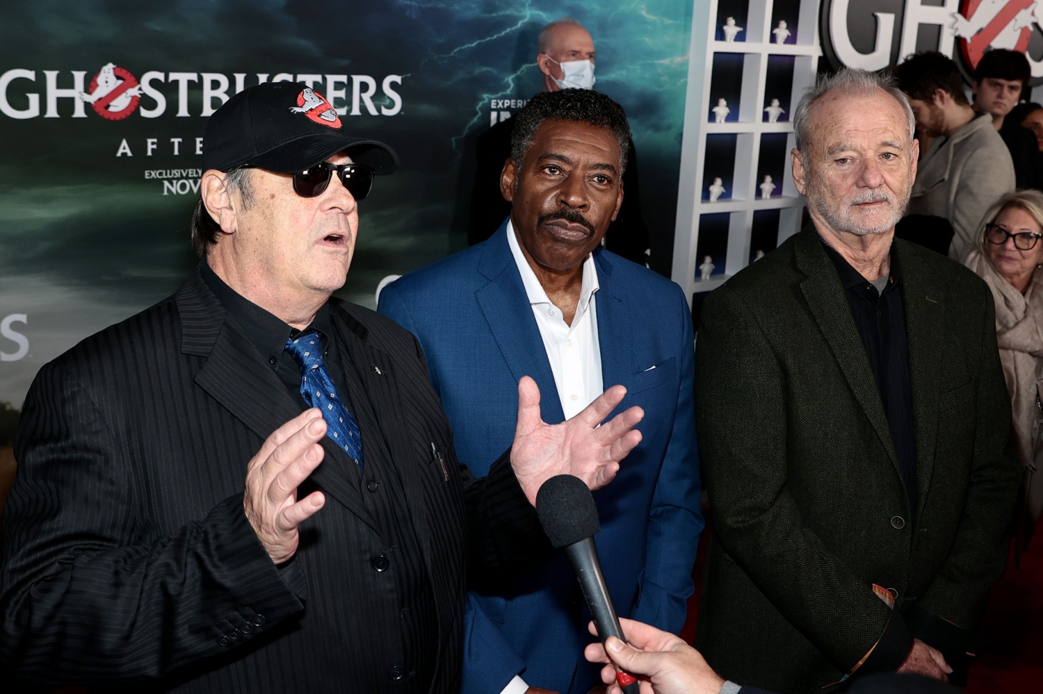  Dan Aykroyd, Ernie Hudson and Bill Murray attend the "Ghostbusters: Afterlife" New York Premiere at AMC Lincoln Square Theater on November 15, 2021 in New York City.