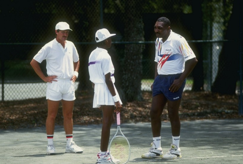 Venus Williams receives instructions from her father Richard and coach Rick Macci in Florida. 