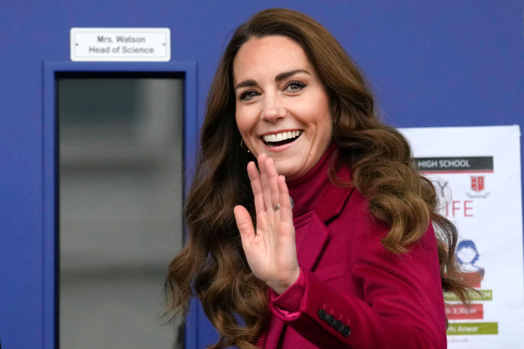 Kate Middleton's Birthday Photographer Reveals Working Experience with Royals, Cambridges Family Involved with Final Cut?