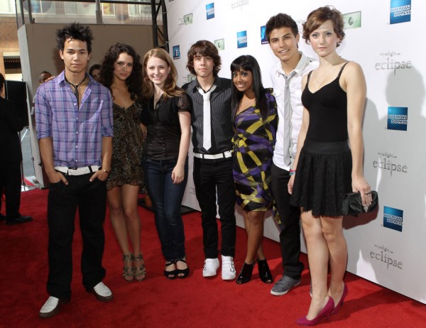 Degrassi the next generation cast at the premiere of the twilight saga eclipse in 2010