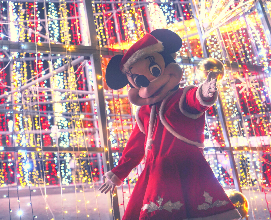 Minnie Mouse at disney world christmas spectacular