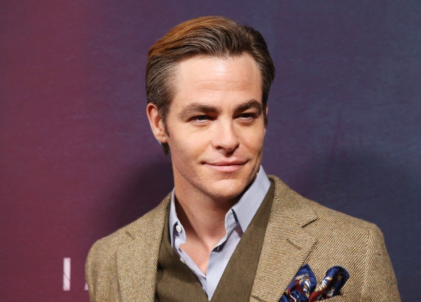 Chris Pine attends the Los Angeles premiere of TNT's 