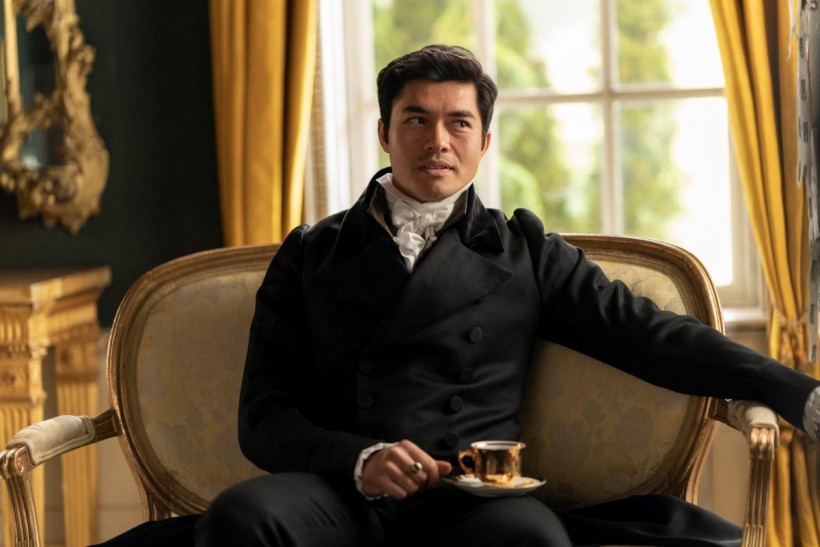 henry golding in netflix adaptation of jane austen's persuasion first look photos
