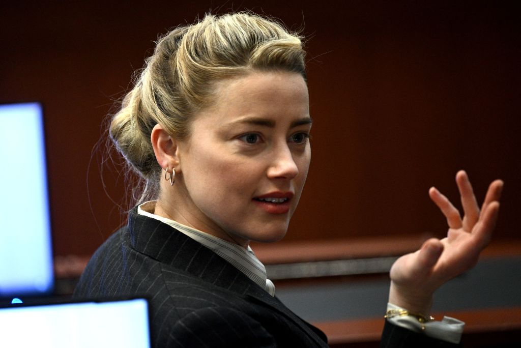 Amber Heard Lied in Court: TikTok User Exposed Her Lies Enstarz