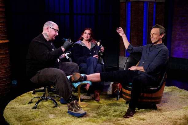 LATE NIGHT WITH SETH MEYERS -- Episode 1467 -- Pictured: (l-r) Tattoo artist Keith Scott 