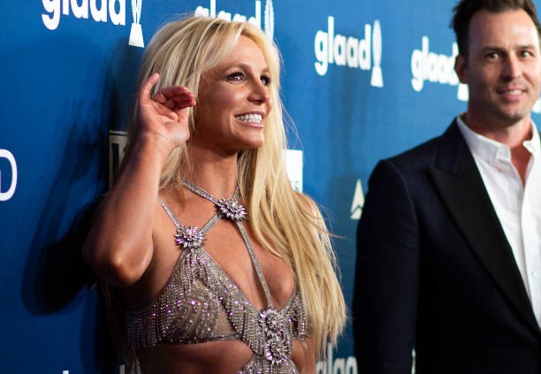 Singer Britney Spears attends the 29th Annual GLAAD Media Awards at the Beverly Hilton on April 12, 2018 in Beverly Hills, California. / AFP PHOTO / VALERIE MACON