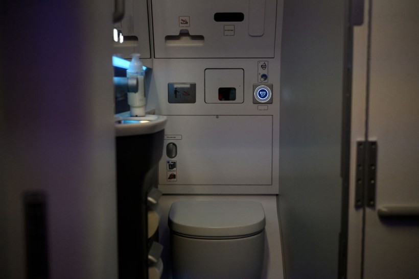 A bathroom on an Airbus SE A321 Neo aircraft, operated by United Airlines, during a media tour at George Bush Intercontinental Airport (IAH) in Houston, Texas, US, on Thursday, Nov. 30, 2023. United today announced growth plans in Houston that include a $2.6 billion renovation and expansion of Terminal B, a new United Club location and a new Early Bag Storage facility. Photographer: Callaghan O'Hare/Bloomberg via Getty Images