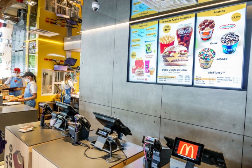 Bogota, Colombia, El Chico, McDonald's Parque 93, fast food restaurant ordering and pick up counter digital electronic menu interior. (Photo by: Jeffrey Greenberg/Universal Images Group via Getty Images)