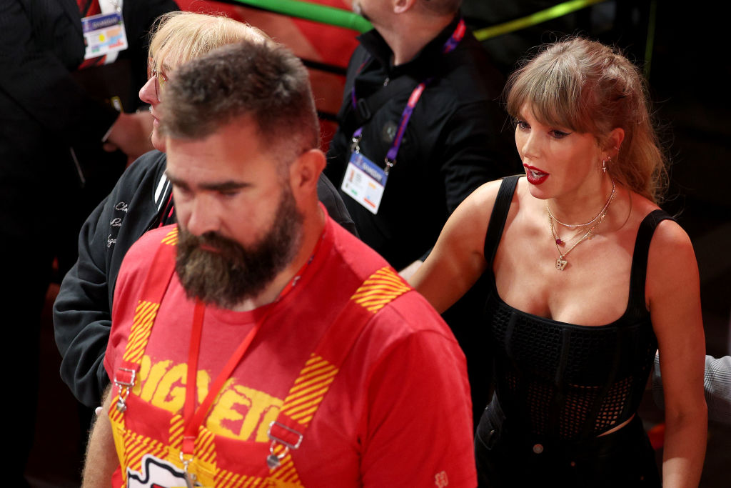 Travis Kelce's Brother Jason Makes Subtle Reference To Taylor Swift In