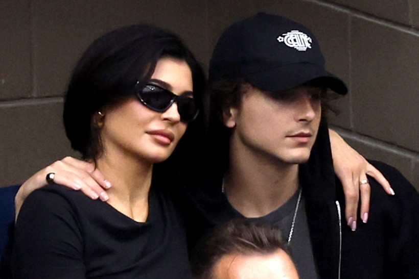 Kylie Jenner Seemingly Addresses Timothée Chalamet Baby Rumors | Enstarz