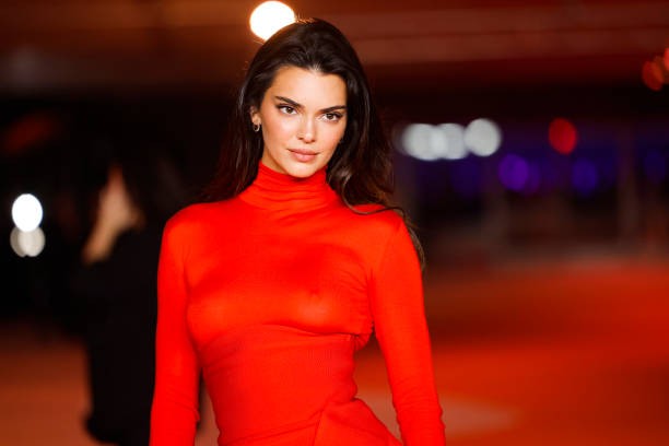 LOS ANGELES, CALIFORNIA - DECEMBER 03: Kendall Jenner attends the Academy Museum of Motion Pictures 3rd Annual Gala Presented by Rolex at Academy Museum of Motion Pictures on December 03, 2023 in Los Angeles, California. 