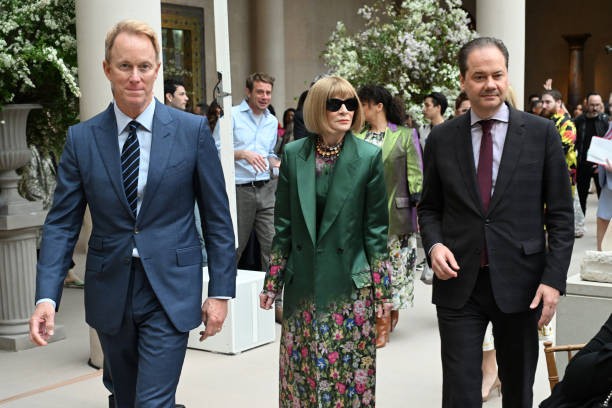 NEW YORK, NEW YORK - MAY 06: (L-R) Roger Lynch, Anna Wintour and President and CEO of The Metropolitan Museum of Art, Max Hollein attend the press conference for the 2024 Met Gala celebrating 