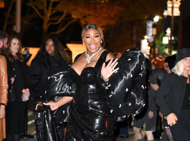 NEW YORK, NEW YORK - NOVEMBER 06: Serena Williams attends the 2023 CFDA Awards at American Museum of Natural History on November 06, 2023 in New York City.