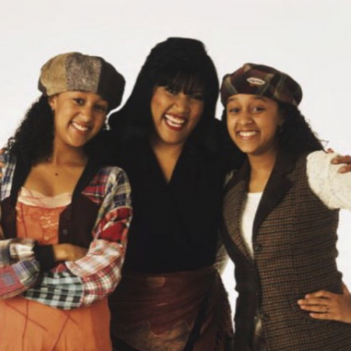 Tia Mowry Confirms A Sister, Sister Reboot Is In The 