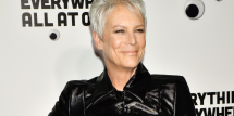 jamie lee curtis to wear world of warcraft costume for cosplay wedding of daughter ruby guest