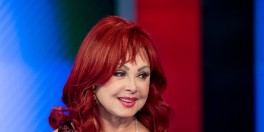 Naomi Judd visits "Varney & Co" at Fox News Channel Studios on December 8, 2017 in New York City. (Photo by Roy Rochlin/Getty Images)